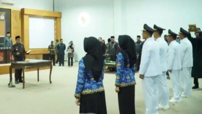 Optimalkan Pelayanan Publik, Sekda Tubaba Lantik 4 Camat, 40 Pejabat Administrator dan Pengawas