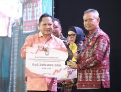 Kemendagri Berikan Apresiasi bagi Daerah Berprestasi di Regional Sulawesi