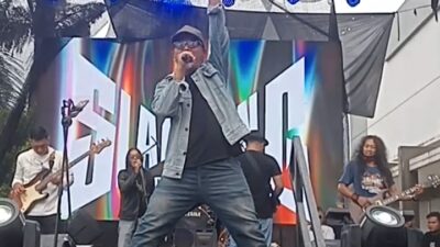 Tampil Memukau di Kotabumi Sound Fest 2026, SLANKING Sukses Hipnotis Penonton dengan Lagu-Lagu Slank