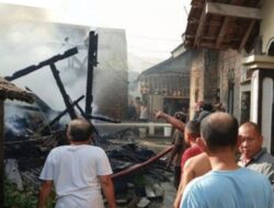 Terjebak di Tengah Amukan Api, Pria Paruh Baya di Baradatu Tewas Terpanggang