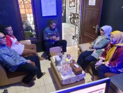 Sekkab Lampung Utara, Intji Indriati Kunjungi Studio2News