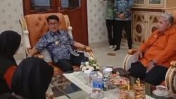 Awali Sensus Ekonomi 2026, Bupati Hamartoni Ahadis Jadi Orang Pertama yang Didata