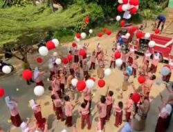 Derai Air Mata Kebanggaan Siswa Kelas 6 SDN 6 Kelapa Tujuh, Lampung Utara