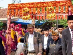 Jaga Eksistensi Budaya Sai Batin, Arlin Agus Saputra Resmi Dikukuhkan Sebagai Raja Pekon Tanjung Rejo