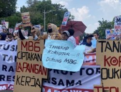 Massa Aksi Desak Program Makan Bergizi Gratis Dilanjutkan, “Tangkap Koruptornya, Bukan Programnya!”