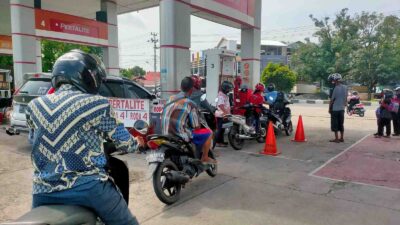 Pertamax Meroket dan Pertalite Mulai Langka