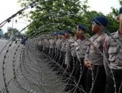 4.151 Personel Kawal Unjuk Rasa Mahasiswa di Jakarta Pusat. Ini Lima Tuntutan Mahasiswa
