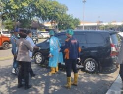 Misteri Mobil Dinas Bersimbah Darah di Bandara Juanda, Mayat Wanita Membusuk Warga Bangkalan Madura