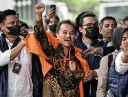 Roy Suryo dan Dokter Tifa Lolos dari Penahanan, Jaksa Beri Keistimewaan