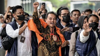 Roy Suryo dan Dokter Tifa Lolos dari Penahanan, Jaksa Beri Keistimewaan