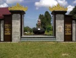 Menelusuri Jejak Sejarah Raden Inten II Di Benteng Cempaka