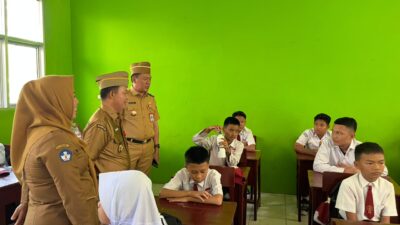 Asisten I Dan Kadisdik Lampung Utara, Pantau Langsung Hari Pertama MPLS 2026/2027