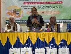 Bupati Lamtim Salurkan Bantuan IPKP Untuk 534 Keluarga Di Sukadana