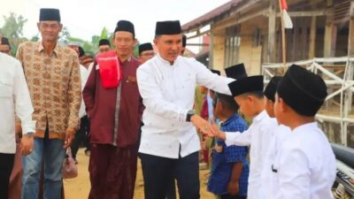 Pemkab Lampung Barat Resmi Operasikan Jaringan Listrik di Sukamakmur
