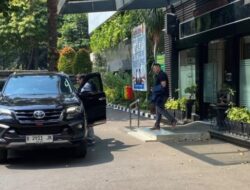 Harta Jumbo Eks Jampidsus, Polri Gandeng FBI Cek Mata Uang Asing