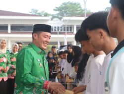 Bupati Pesisir Barat Lepas 15 Siswa Program Sekolah Rakyat Tahun 2026