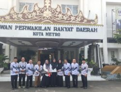 Nasib Guru Honorer Kota Metro, Enam Bulan Terkatung-katung Dirumahkan Tanpa Surat Resmi
