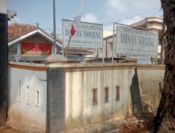 Ironi Kantor Dinas Sosial Lampung Utara, Pagar Nyaris Roboh, Ruangan Sempit, Dinas Perkim Malah Anggarkan Miliaran ke Proyek Lain