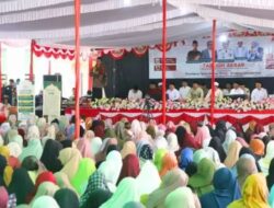 Ribuan Warga Antusias Hadiri Tabligh Akbar di Pondok Pesantren Hasyimiah