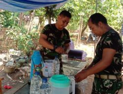 Racikan “Es Dogan Ala TNI” Hangatkan Keakraban Satgas TMMD dan Warga Sungkai Utara