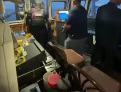 Tim Gabungan Amankan Kapal MV Ocean Porter di Bengkalis, Diduga Angkut Lebih dari 2,6 Ton Sabu Cair