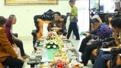 Pemkab Lestarikan Aksara Lampung dan Dorong Kesenian Lampura ke Panggung HPN 2027