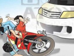 Dua Pengendara Motor Tewas Tertabrak Mobil