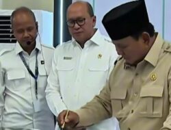 Prabowo Dorong Transisi Motor Listrik, Hemat Hingga 70%  