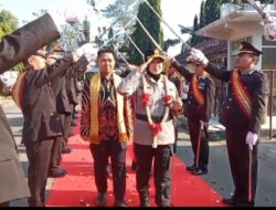Farwell Pedang Pora Sambut Kapolres Lampung Utara AKBP Raswidiati