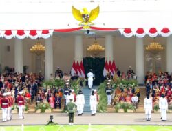 Khidmat dan Sempurna, Aksi Tim Paskibraka Sukses Kibarkan Merah Putih di Istana Negara