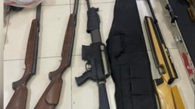 Polisi Uji Legalitas 995 Pucuk Senjata di Ruangan Eks Ketua Yayasan