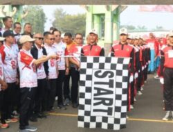 Semarak HUT RI ke-81, Pemkab Lampung Utara Resmi Buka Lomba Gerak Jalan Pelajar Tingkat Kabupaten