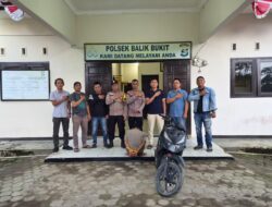Tim URC Polsek Balik Bukit Lampung Barat Bekuk Pencuri Motor Saat Asyik Latihan Pencak Silat