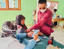 Puskesmas Wonogiri ‘Jemput Bola’ ke Way Melan, Warga Antusias Manfaatkan Layanan Kesehatan Gratis