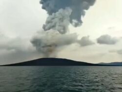 Rabu Dini Hari, Gunung Anak Krakatau Kembali Erupsi, Status Siaga Level III Diperketat