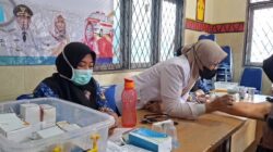 Puskesmas Mider Kotabumi 1 Jemput Bola ke Kelurahan Cempedak, Warga Tanpa KTP Tetap Dilayani